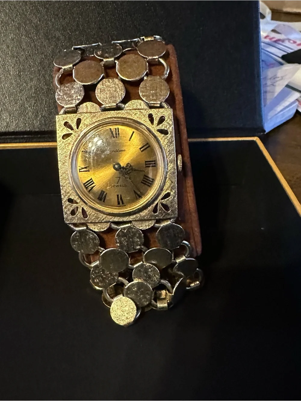 Vintage Windome Gold-Tone Women's Bracelet Watch